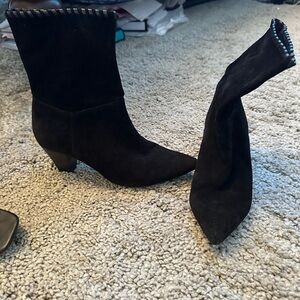 Zara Suède stitched edge boot